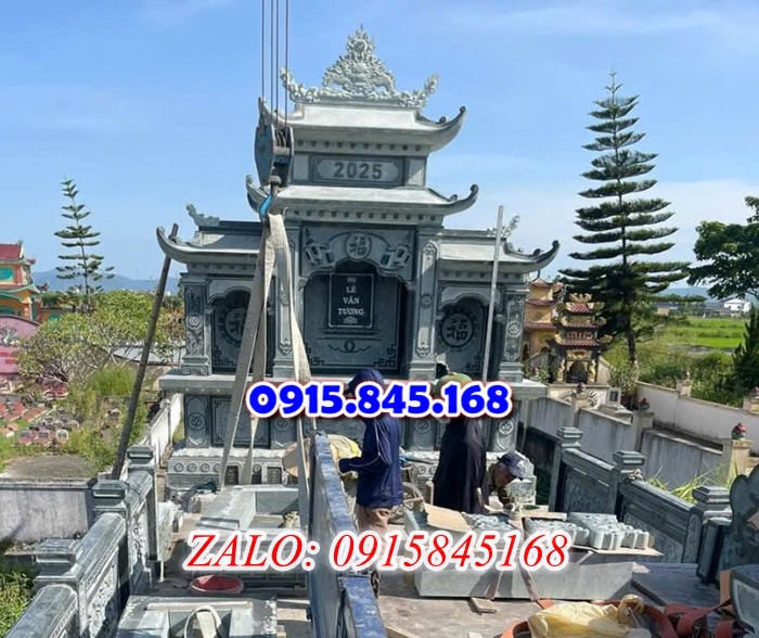 lăng mộ đá đẹp, lăng mộ bằng đá granite hoa cương, lăng mộ đá xanh rêu cẩm thạch, lăng lăng mộ gia đình ông bà bố mẹ, lăng mộ gia tộc người thân, giá bán lăng mộ đá ốp dán, lăng mộ song thân phu thê vợ chồng, giá bán lăng mộ bằng đá nguyên khối, kích thước lăng mộ đá đơn giản tam cấp, thiết kế lăng mộ đá che cao cấp, địa chỉ giá nơi chỗ bán lăng mộ đá, kim tĩnh huyệt lăng mộ đá, lăng mộ để thờ hũ lọ bình tro cốt,