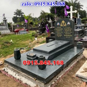lăng mộ đá ông bà bố mẹ gia đình, mộ mồ mả đá xanh granite hoa cương nguyên khối, mộ tháp đá bảo tháp mộ sư để thờ tro cốt, mộ đôi tròn tam cấp đơn giản, mộ đá xanh đen xám trắng vàng cẩm thạch, mộ ốp chụp xi măng bán sẵn, Nơi chỗ địa chỉ xưởng làm sản xuất mộ đá mỹ nghệ điêu khắc, mộ đá công giáo đạo thiên chúa, thiết kế tư vấn vẽ mộ đá kích thước phong thủy, bia mộ đá song thân phu thê vợp chồng, kim tĩnh huyệt mộ chôn tươi kích thước lớn, mộ hậu bành đơn giản, lăng mộ đá ninh bình, mộ hung hỏa địa táng, mộ có 1 một 2 hai ba 3 mái đao che, mộ đá ninh bình thanh hóa xanh rêu, chi phí xây mộ đá lắp đặt tận nơi trọn gói,