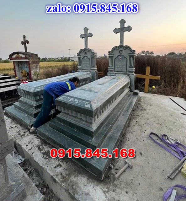 lăng mộ đá ông bà bố mẹ gia đình, mộ mồ mả đá xanh granite hoa cương nguyên khối, mộ tháp đá bảo tháp mộ sư để thờ tro cốt, mộ đôi tròn tam cấp đơn giản, mộ đá xanh đen xám trắng vàng cẩm thạch, mộ ốp chụp xi măng bán sẵn, Nơi chỗ địa chỉ xưởng làm sản xuất mộ đá mỹ nghệ điêu khắc, mộ đá công giáo đạo thiên chúa, thiết kế tư vấn vẽ mộ đá kích thước phong thủy, bia mộ đá song thân phu thê vợp chồng, kim tĩnh huyệt mộ chôn tươi kích thước lớn, mộ hậu bành đơn giản, lăng mộ đá ninh bình, mộ hung hỏa địa táng, mộ có 1 một 2 hai ba 3 mái đao che, mộ đá ninh bình thanh hóa xanh rêu, chi phí xây mộ đá lắp đặt tận nơi trọn gói,
