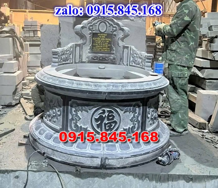 lăng mộ đá ông bà bố mẹ gia đình, mộ mồ mả đá xanh granite hoa cương nguyên khối, mộ tháp đá bảo tháp mộ sư để thờ tro cốt, mộ đôi tròn tam cấp đơn giản, mộ đá xanh đen xám trắng vàng cẩm thạch, mộ ốp chụp xi măng bán sẵn, Nơi chỗ địa chỉ xưởng làm sản xuất mộ đá mỹ nghệ điêu khắc, mộ đá công giáo đạo thiên chúa, thiết kế tư vấn vẽ mộ đá kích thước phong thủy, bia mộ đá song thân phu thê vợp chồng, kim tĩnh huyệt mộ chôn tươi kích thước lớn, mộ hậu bành đơn giản, lăng mộ đá ninh bình, mộ hung hỏa địa táng, mộ có 1 một 2 hai ba 3 mái đao che, mộ đá ninh bình thanh hóa xanh rêu, chi phí xây mộ đá lắp đặt tận nơi trọn gói,