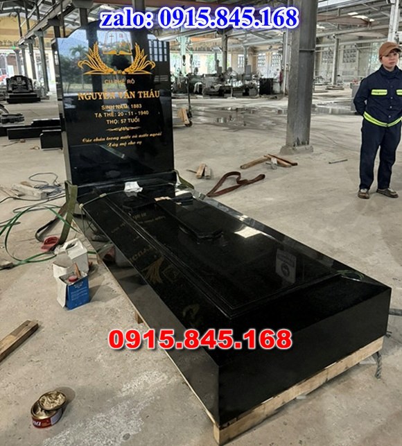 lăng mộ đá ông bà bố mẹ gia đình, mộ mồ mả đá xanh granite hoa cương nguyên khối, mộ tháp đá bảo tháp mộ sư để thờ tro cốt, mộ đôi tròn tam cấp đơn giản, mộ đá xanh đen xám trắng vàng cẩm thạch, mộ ốp chụp xi măng bán sẵn, Nơi chỗ địa chỉ xưởng làm sản xuất mộ đá mỹ nghệ điêu khắc, mộ đá công giáo đạo thiên chúa, thiết kế tư vấn vẽ mộ đá kích thước phong thủy, bia mộ đá song thân phu thê vợp chồng, kim tĩnh huyệt mộ chôn tươi kích thước lớn, mộ hậu bành đơn giản, lăng mộ đá ninh bình, mộ hung hỏa địa táng, mộ có 1 một 2 hai ba 3 mái đao che, mộ đá ninh bình thanh hóa xanh rêu, chi phí xây mộ đá lắp đặt tận nơi trọn gói,