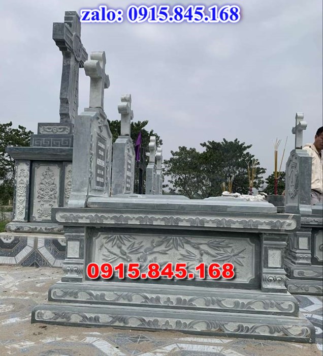 lăng mộ đá ông bà bố mẹ gia đình, mộ mồ mả đá xanh granite hoa cương nguyên khối, mộ tháp đá bảo tháp mộ sư để thờ tro cốt, mộ đôi tròn tam cấp đơn giản, mộ đá xanh đen xám trắng vàng cẩm thạch, mộ ốp chụp xi măng bán sẵn, Nơi chỗ địa chỉ xưởng làm sản xuất mộ đá mỹ nghệ điêu khắc, mộ đá công giáo đạo thiên chúa, thiết kế tư vấn vẽ mộ đá kích thước phong thủy, bia mộ đá song thân phu thê vợp chồng, kim tĩnh huyệt mộ chôn tươi kích thước lớn, mộ hậu bành đơn giản, lăng mộ đá ninh bình, mộ hung hỏa địa táng, mộ có 1 một 2 hai ba 3 mái đao che, mộ đá ninh bình thanh hóa xanh rêu, chi phí xây mộ đá lắp đặt tận nơi trọn gói,