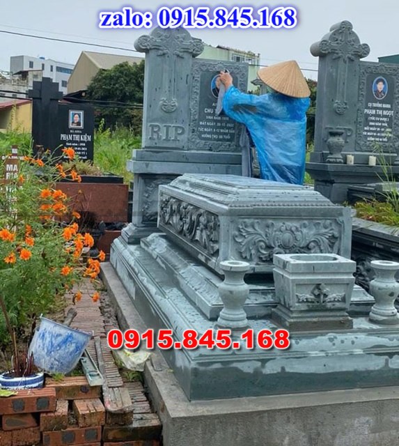 lăng mộ đá ông bà bố mẹ gia đình, mộ mồ mả đá xanh granite hoa cương nguyên khối, mộ tháp đá bảo tháp mộ sư để thờ tro cốt, mộ đôi tròn tam cấp đơn giản, mộ đá xanh đen xám trắng vàng cẩm thạch, mộ ốp chụp xi măng bán sẵn, Nơi chỗ địa chỉ xưởng làm sản xuất mộ đá mỹ nghệ điêu khắc, mộ đá công giáo đạo thiên chúa, thiết kế tư vấn vẽ mộ đá kích thước phong thủy, bia mộ đá song thân phu thê vợp chồng, kim tĩnh huyệt mộ chôn tươi kích thước lớn, mộ hậu bành đơn giản, lăng mộ đá ninh bình, mộ hung hỏa địa táng, mộ có 1 một 2 hai ba 3 mái đao che, mộ đá ninh bình thanh hóa xanh rêu, chi phí xây mộ đá lắp đặt tận nơi trọn gói,