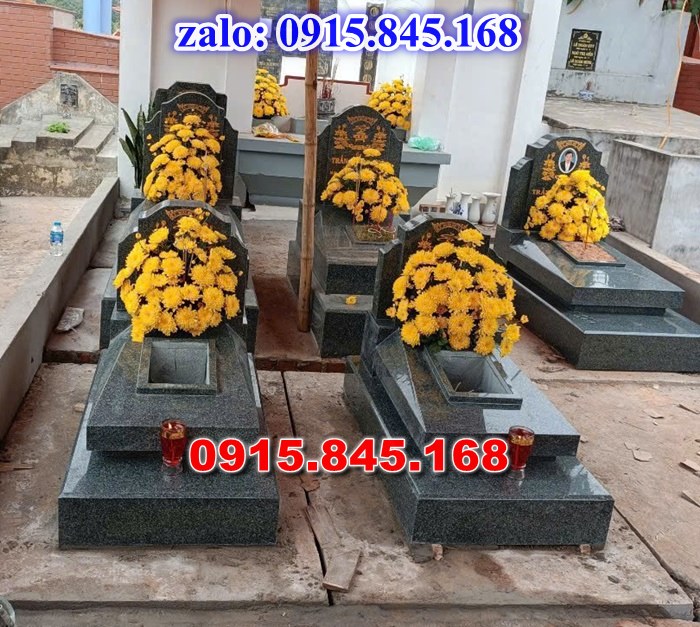 lăng mộ đá ông bà bố mẹ gia đình, mộ mồ mả đá xanh granite hoa cương nguyên khối, mộ tháp đá bảo tháp mộ sư để thờ tro cốt, mộ đôi tròn tam cấp đơn giản, mộ đá xanh đen xám trắng vàng cẩm thạch, mộ ốp chụp xi măng bán sẵn, Nơi chỗ địa chỉ xưởng làm sản xuất mộ đá mỹ nghệ điêu khắc, mộ đá công giáo đạo thiên chúa, thiết kế tư vấn vẽ mộ đá kích thước phong thủy, bia mộ đá song thân phu thê vợp chồng, kim tĩnh huyệt mộ chôn tươi kích thước lớn, mộ hậu bành đơn giản, lăng mộ đá ninh bình, mộ hung hỏa địa táng, mộ có 1 một 2 hai ba 3 mái đao che, mộ đá ninh bình thanh hóa xanh rêu, chi phí xây mộ đá lắp đặt tận nơi trọn gói,