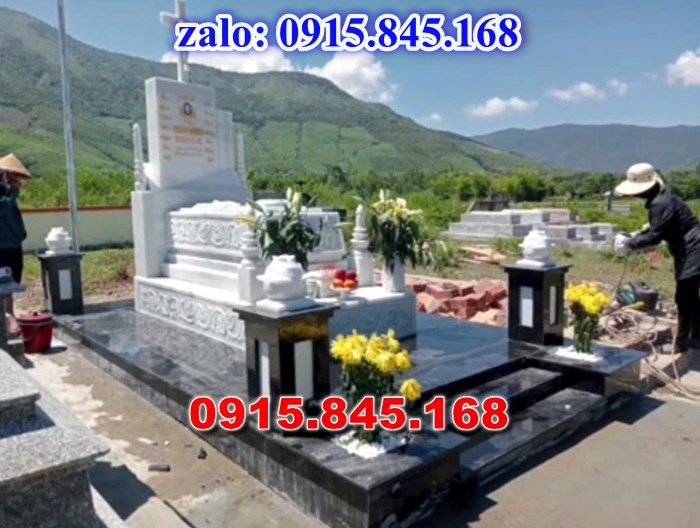lăng mộ đá ông bà bố mẹ gia đình, mộ mồ mả đá xanh granite hoa cương nguyên khối, mộ tháp đá bảo tháp mộ sư để thờ tro cốt, mộ đôi tròn tam cấp đơn giản, mộ đá xanh đen xám trắng vàng cẩm thạch, mộ ốp chụp xi măng bán sẵn, Nơi chỗ địa chỉ xưởng làm sản xuất mộ đá mỹ nghệ điêu khắc, mộ đá công giáo đạo thiên chúa, thiết kế tư vấn vẽ mộ đá kích thước phong thủy, bia mộ đá song thân phu thê vợp chồng, kim tĩnh huyệt mộ chôn tươi kích thước lớn, mộ hậu bành đơn giản, lăng mộ đá ninh bình, mộ hung hỏa địa táng, mộ có 1 một 2 hai ba 3 mái đao che, mộ đá ninh bình thanh hóa xanh rêu, chi phí xây mộ đá lắp đặt tận nơi trọn gói,