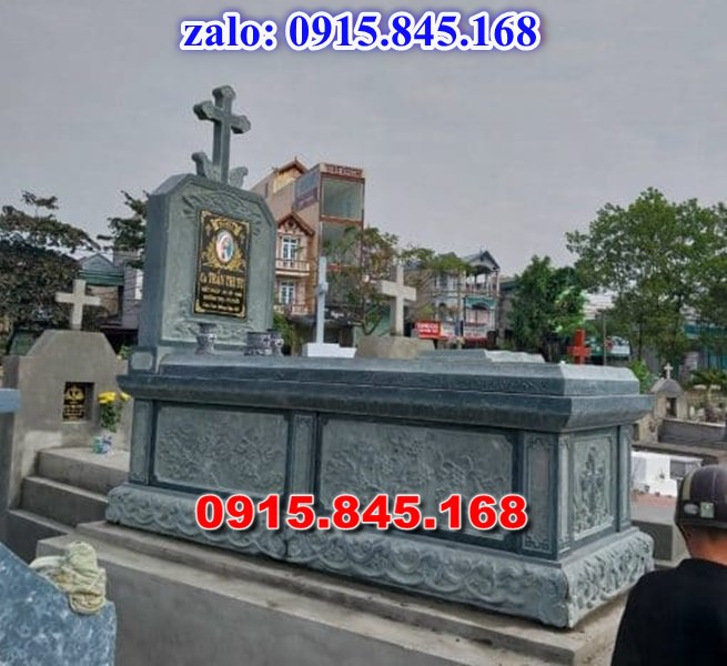 lăng mộ đá ông bà bố mẹ gia đình, mộ mồ mả đá xanh granite hoa cương nguyên khối, mộ tháp đá bảo tháp mộ sư để thờ tro cốt, mộ đôi tròn tam cấp đơn giản, mộ đá xanh đen xám trắng vàng cẩm thạch, mộ ốp chụp xi măng bán sẵn, Nơi chỗ địa chỉ xưởng làm sản xuất mộ đá mỹ nghệ điêu khắc, mộ đá công giáo đạo thiên chúa, thiết kế tư vấn vẽ mộ đá kích thước phong thủy, bia mộ đá song thân phu thê vợp chồng, kim tĩnh huyệt mộ chôn tươi kích thước lớn, mộ hậu bành đơn giản, lăng mộ đá ninh bình, mộ hung hỏa địa táng, mộ có 1 một 2 hai ba 3 mái đao che, mộ đá ninh bình thanh hóa xanh rêu, chi phí xây mộ đá lắp đặt tận nơi trọn gói,