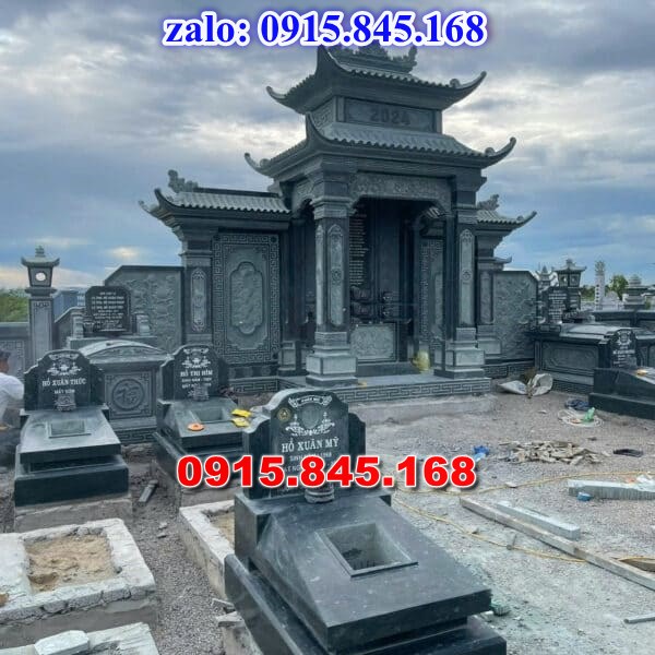 lăng mộ đá ông bà bố mẹ gia đình, mộ mồ mả đá xanh granite hoa cương nguyên khối, mộ tháp đá bảo tháp mộ sư để thờ tro cốt, mộ đôi tròn tam cấp đơn giản, mộ đá xanh đen xám trắng vàng cẩm thạch, mộ ốp chụp xi măng bán sẵn, Nơi chỗ địa chỉ xưởng làm sản xuất mộ đá mỹ nghệ điêu khắc, mộ đá công giáo đạo thiên chúa, thiết kế tư vấn vẽ mộ đá kích thước phong thủy, bia mộ đá song thân phu thê vợp chồng, kim tĩnh huyệt mộ chôn tươi kích thước lớn, mộ hậu bành đơn giản, lăng mộ đá ninh bình, mộ hung hỏa địa táng, mộ có 1 một 2 hai ba 3 mái đao che, mộ đá ninh bình thanh hóa xanh rêu, chi phí xây mộ đá lắp đặt tận nơi trọn gói,