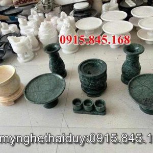 Bộ bát hương đá bán số điện thoại ( sdt ) 0915845168, bát hương đá đẹp, bát hương bằng đá đẹp, bát hương đá nhỏ, bát hương bằng đá tự nhiên nguyên khối, bát hương đá chạm khắc hoa văn, bát hương lăng mộ bằng đá, bát hương nhà thờ bằng đá, bát hương đình chùa bằng đá chạm khắc hoa văn, đĩa đựng hoa quả bằng đá, mâm bồng lăng mộ bằng đá, đĩa đựng hoa quả lăng mộ bằng đá, đĩa đựng hoa quả đình chùa bằng đá, lọ hoa bằng đá đẹp, lọ hoa lăng mộ bằng đá, lọ hoa nhà thờ bằng đá, bình bông bằng đá, bình bông lăng mộ bằng đá, bình bông đặt ngoài nghĩa trang bằng đá, lọ hoa đặt ngoài trời bằng đá tự nhiên nguyên khối, đèn thắp nến khu lăng mộ nghĩa trang bằng đá, lư hương nhỏ bằng đá, lư hương đá nhỏ, lư hương đặt ngoài nhà mồ bằng đá chạm khắc hoa văn, lư hương nhỏ đặt ban đình chùa nhà thờ họ bằng đá, lư hương từ đường nhà thờ tộc bằng đá đẹp, lư hương đá nhỏ bằng đá tự nhiên nguyên khối, lư hương đá bằng đá xanh, lư hương bằng đá trắng, lư hương bằng đá vàng, bát hương bằng đá xanh, bát hương bằng đá ninh bình, bát hương bằng đá chạm rồng, bát hương bằng đá trắng, bát hương bằng đá vàng, kích thước bát hương bằng đá, hình ảnh bát hương bằng đá đẹp, giá bán bát hương bằng đá, giá bán lư hương bằng đá, kích thước lư hương bằng đá, hình ảnh lư hương nhỏ bằng đá đẹp, lư hương đá bán toàn quốc, bát hương đạo thiên chúa công giáo bằng đá, lọ hoa đạo thiên chúa công giáo bằng đá, bình bông đạo thiên chúa công giáo bằng đá, lư hương đá đạo thiên chúa công giáo bằng đá, lư hương bằng đá hình chữ nhật, lư hương nhỏ bằng đá hình tròn, bát hương bằng đá hình chữ nhật, bát hương đá hình tròn,