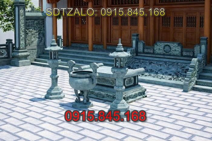 nhà thờ họ, từ đường gia tộc, lan can đá, cổng đá tam quan tứ trụ, cột đá đồng trụ, đá lát sân bậc thềm, tượng rồng đá, tượng nghê đá, tượng sư tử đá, tượng chó đá, tượng kỳ lân đá, chiếu rồng bằng đá, cột hiên hè, ngưỡng cửa đá, bịt bậc đá, hàng rào đá, tường bao đá, cuốn thư đá, bình phong đá, tắc môn đá, cây hương thờ thần linh, miếu thờ thần linh, am thờ thần linh,